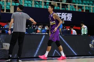 广州苏雅蔚雨堂vs极速超鹰广州FC_广州苏雅蔚雨堂vs极速超鹰广州FC超清直播_广州苏雅蔚雨堂vs极速超鹰广州FC1080p 在线观看